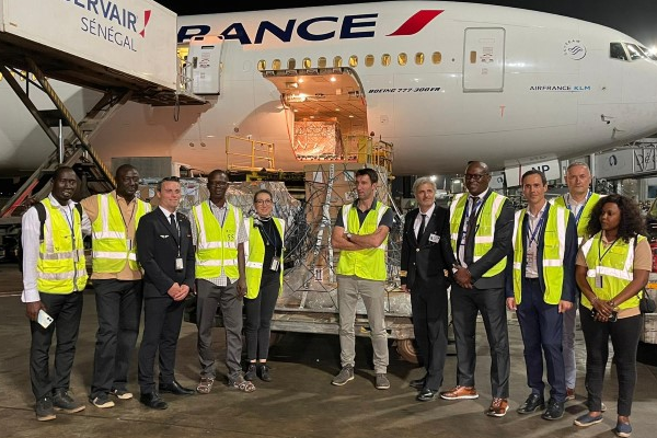  Air France KLM Martinair Cargo partners with the Oceanographic Institute of Monaco to transfer 46 African spurred tortoises to Senegal, as part of a programme to boost local populations